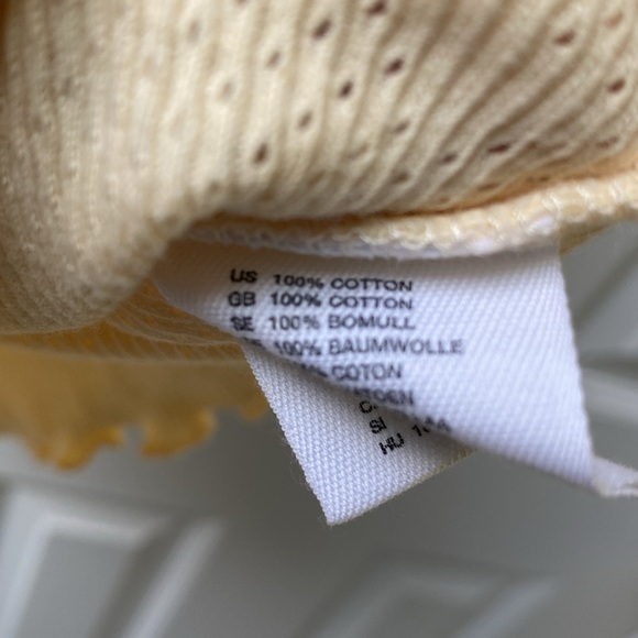 NWT Divided By H&M Everyday People Scallop Trim Yellow Tank Top Women's Size 4 ! - Picture 6 of 10